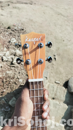 kasper ukulele